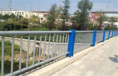 桥梁复合管护栏碳钢喷塑护栏