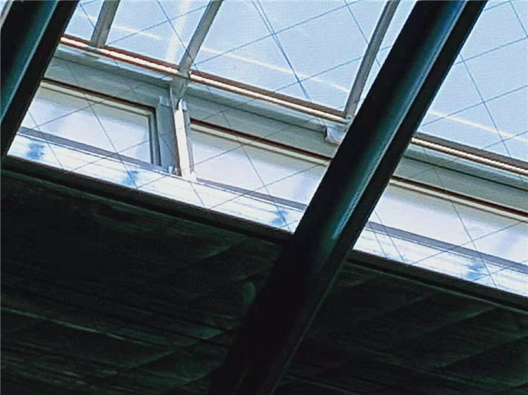 银川生产圆拱形电动天窗  