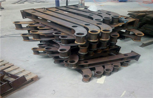昆明销售Q235材质钢板立柱切割厂价格低廉