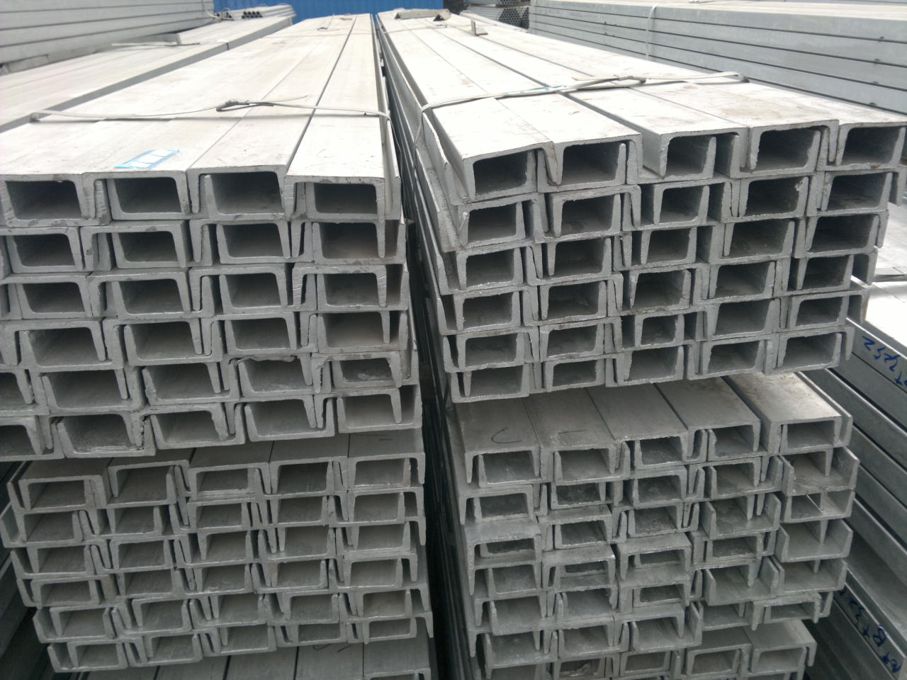 银川生产不锈钢槽钢/15#槽钢供货商