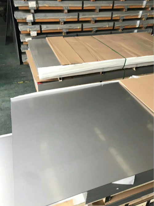 乌海生产304不锈钢压花防滑板每平方价格表