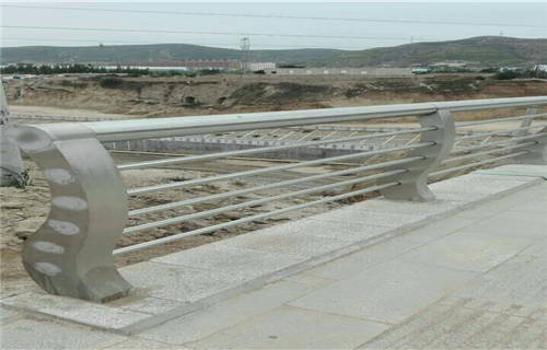 阳江生产不锈钢复合管桥梁护栏各规格价格