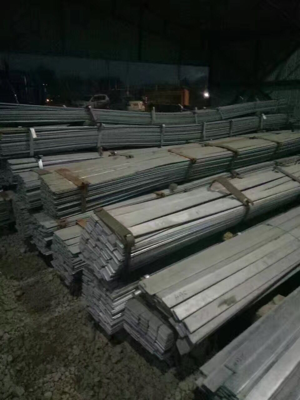 深圳高频焊H型钢打孔有现货