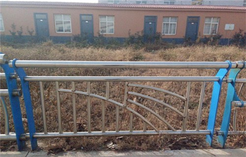 滁州品质304不锈钢复合管护栏每米多少钱