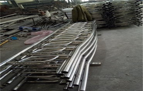 许昌不锈钢碳素钢复合管栏杆专业生产厂家