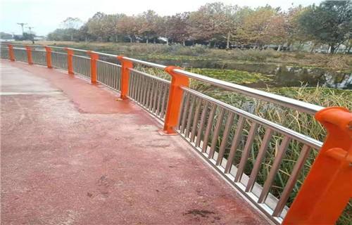 洛阳不锈钢复合管桥梁护栏工程接单