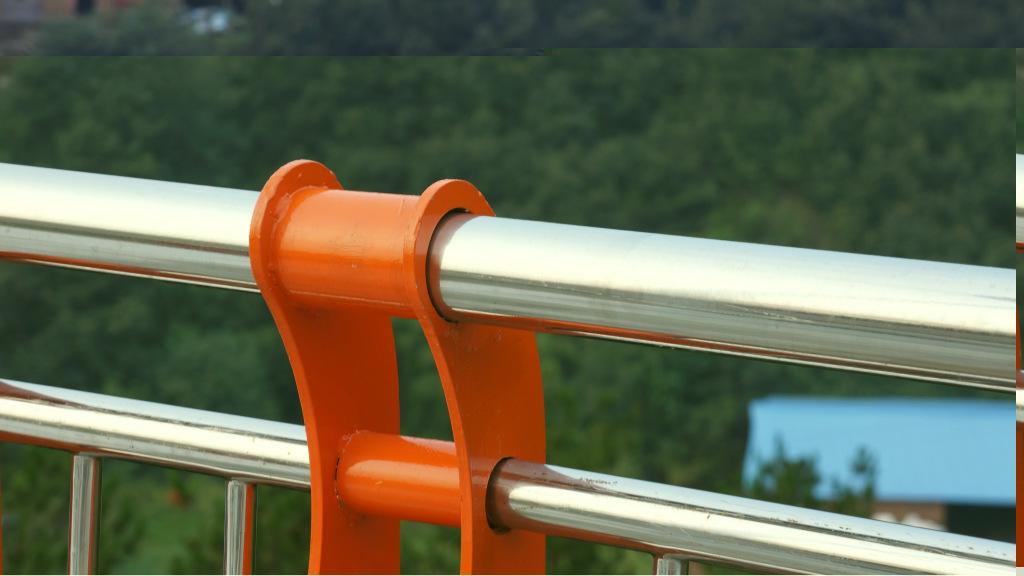 开封不锈钢复合管立柱质量可靠