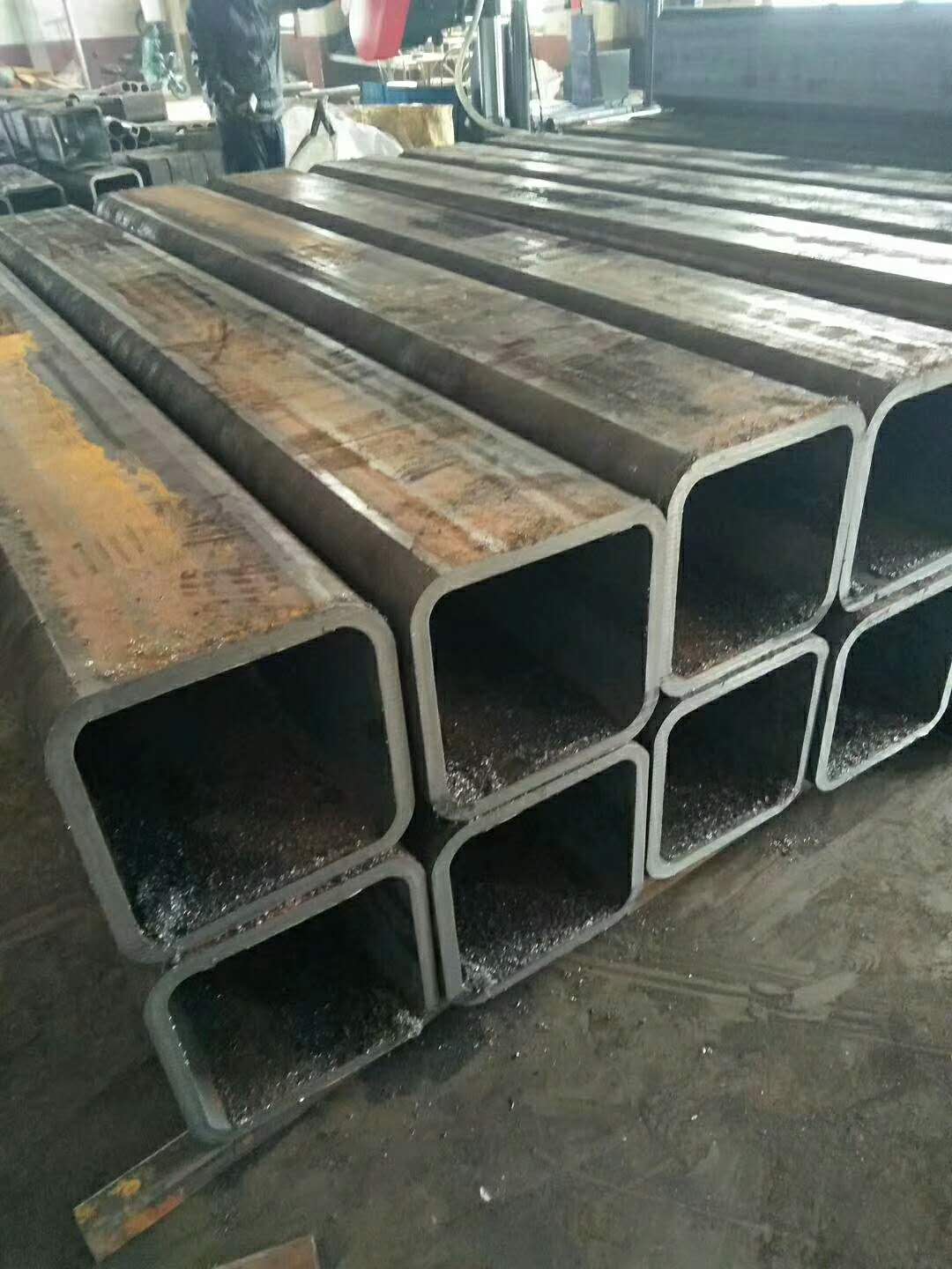 香港合金厚壁钢管现货厂家直接出  价