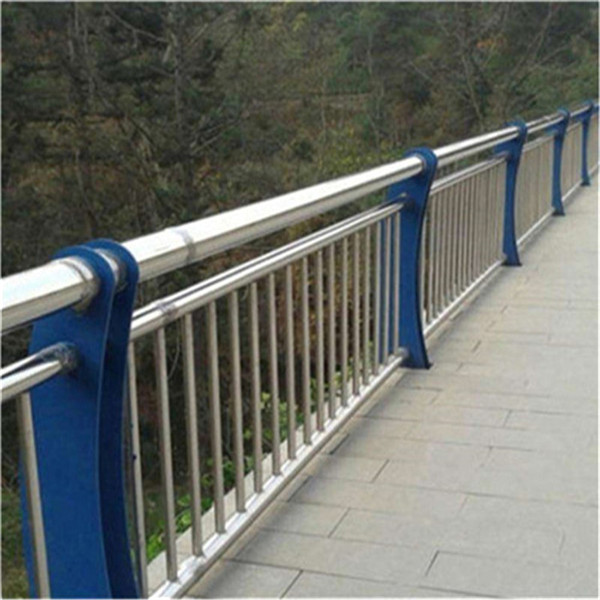 阳泉咨询桥梁防护栏立柱质量更有保证