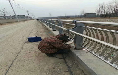 韶关Q235B桥梁护栏钢板立柱分公司