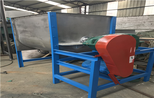 铜川小型卧式搅拌机生产厂商找临沂鲁义机械