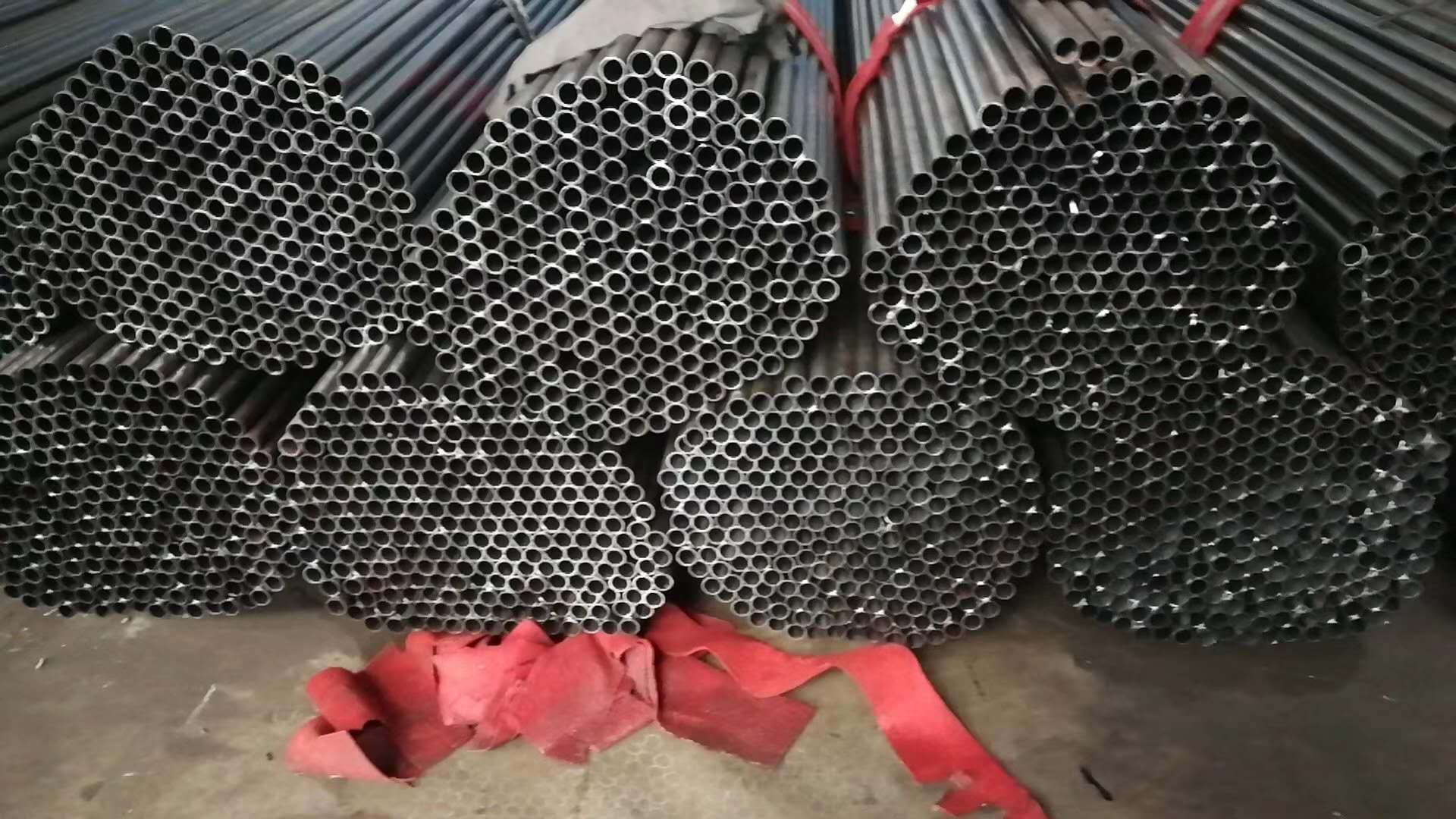 合肥小口径薄壁光亮焊管厂家冷拔异形焊管规格齐全光亮焊管方管矩形管加工定做