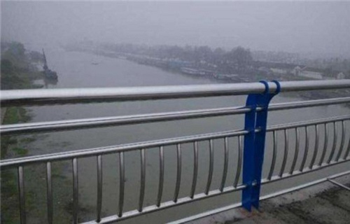 阳江不锈钢复合管防护护栏每米价格
