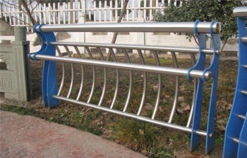衢州不锈钢复合钢管桥梁栏杆  价格