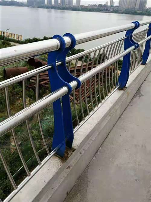 东莞景观不锈钢桥梁护栏常备百万吨现货