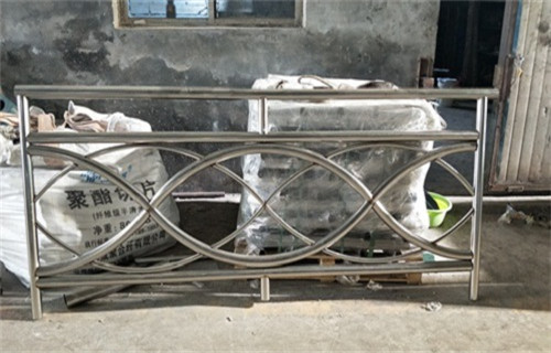 《天津》定制不锈钢复合管高铁护栏生产厂家