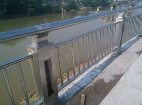 北京不锈钢复合管桥梁护栏耐冲击