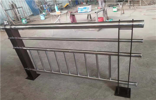 台州不锈钢道路护栏生产基地