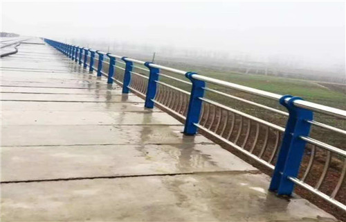 三亚优选桥梁景观不锈钢护栏-不锈钢桥梁防护栏杆