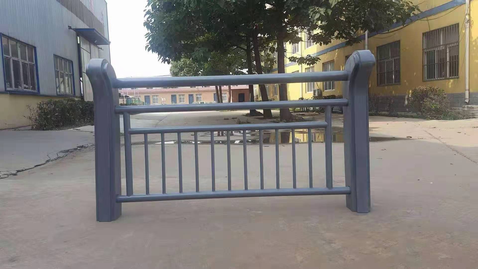 无锡桥梁护栏安装方便
