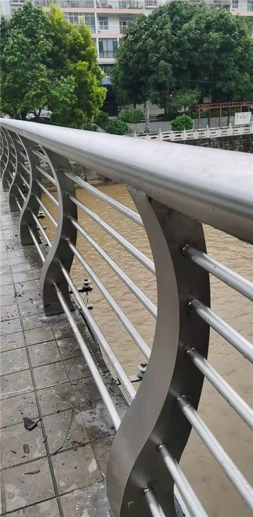 上海不锈钢复合管护栏现货