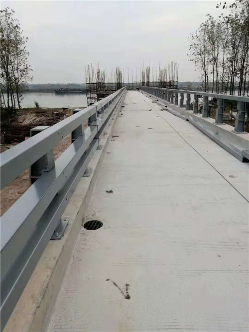 贵州不锈钢复合管栏杆量大优惠