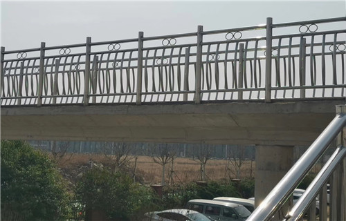 内衬不锈钢栏杆桥梁灯光护栏展翼真材实料加工定制