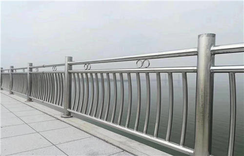 南京护栏复合管管件不锈钢护栏展翼  