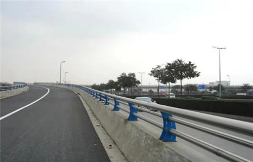 阳江不锈钢栏杆市政桥梁展翼